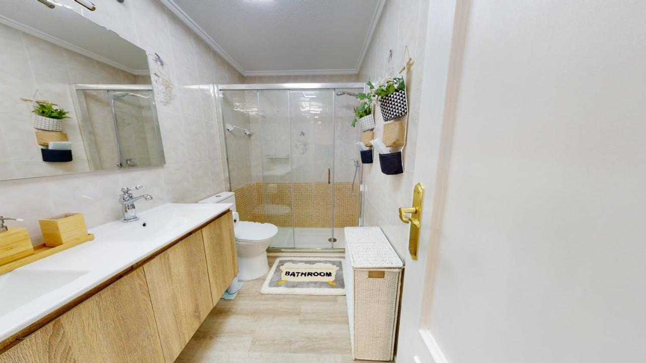 Pedro Lorca Apartment Torrevieja Ngoại thất bức ảnh